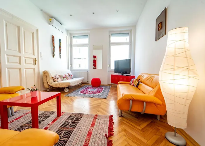 Anett\'S Downtown Apartment